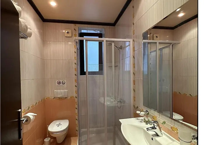 Petra Guest house 2*