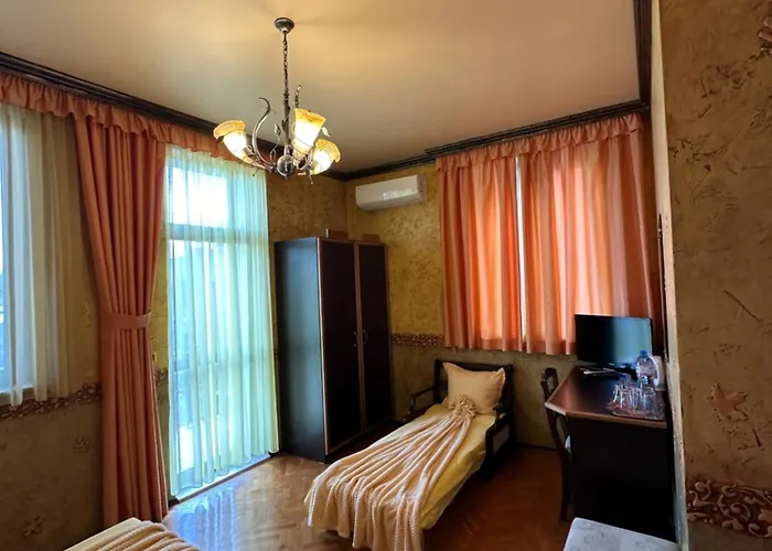 Petra Guest house 2*